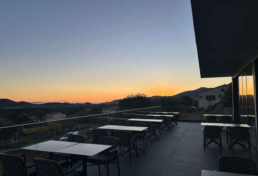 هتل Hôtel Casa Matteu