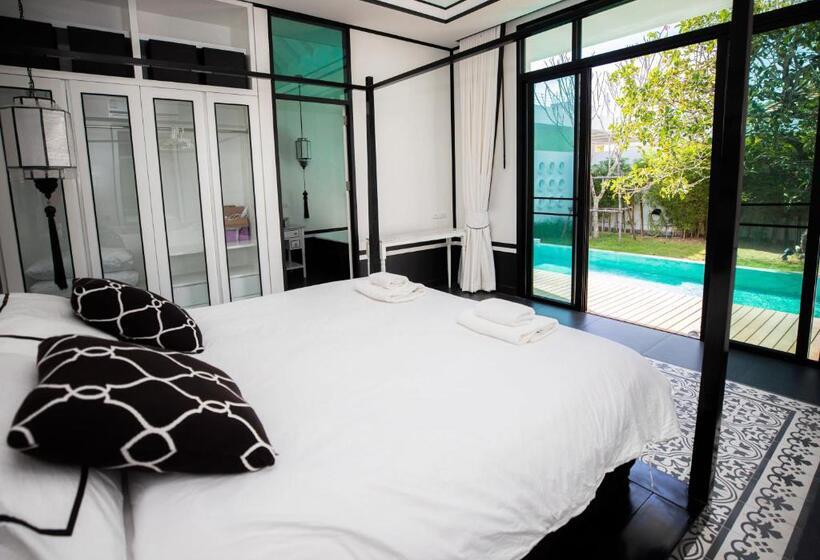 Pension (Hôtel basse catégorie) 查龙3卧室花园泳池别墅