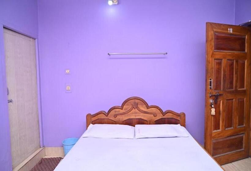 بنسيون Sailabala Guest House Bhadrak