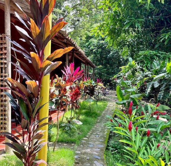 پانسیون Santuario Tayrona Hostel