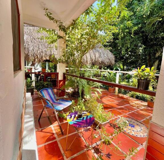 پانسیون Santuario Tayrona Hostel