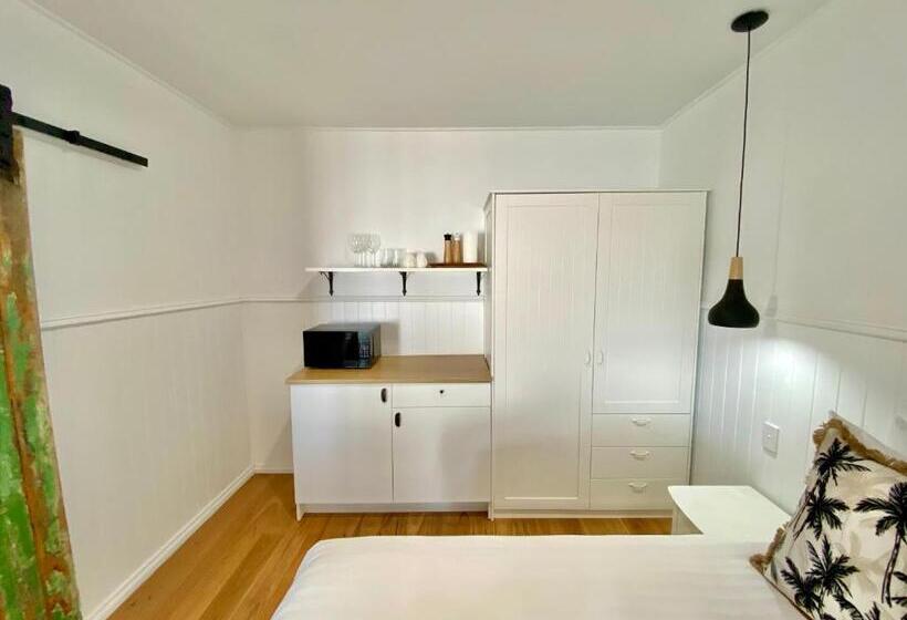 بنسيون Sur Mer Studio   Seaside Escape