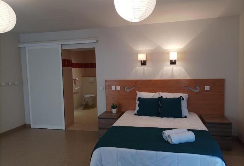 Общежитие Auberge De Mourjou