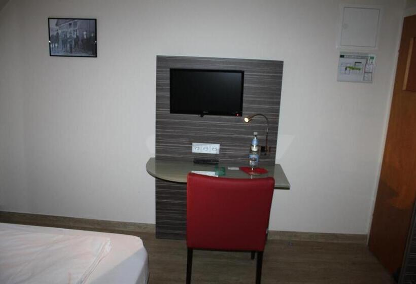 فندق صغير Gasthaus Zur Riete