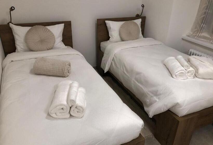 تختخواب و صبحانه Al Vicolo