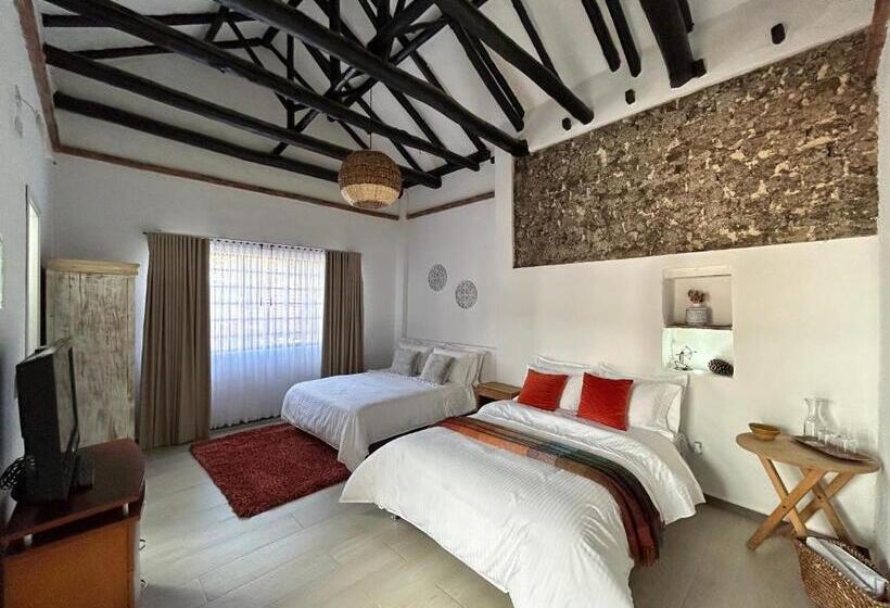 تختخواب و صبحانه Casa El Secreto