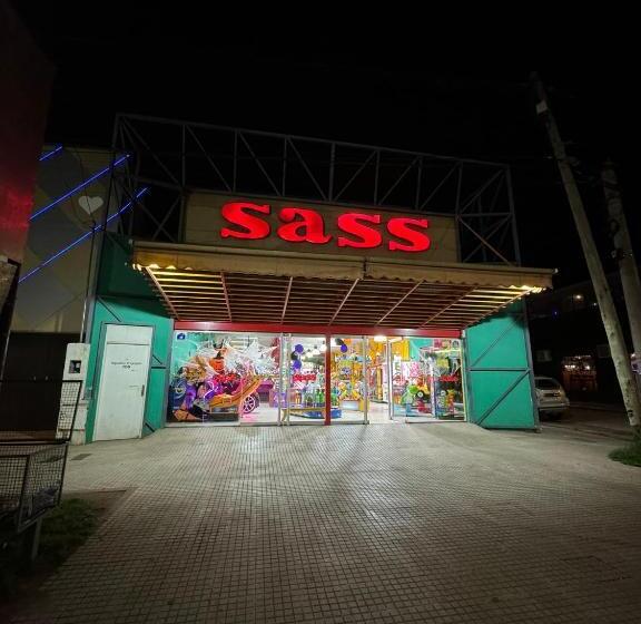 Hotel 4 Ases