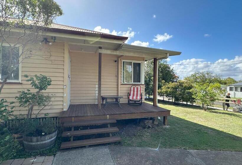 پانسیون Zen Escape Guest House  Hidden Little Gem, Funky Corner, Boutique Granny Flat