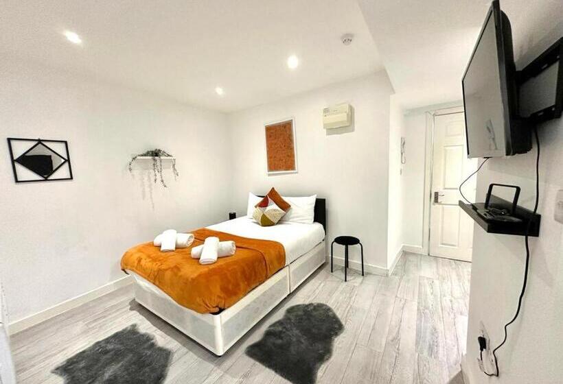 Пансион Kent House Suites   Se26