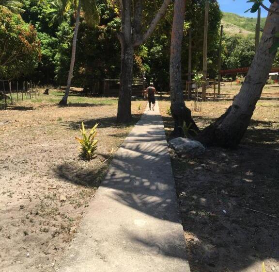 استراحتگاه Yawekata Eco Still Bluewater Lodge