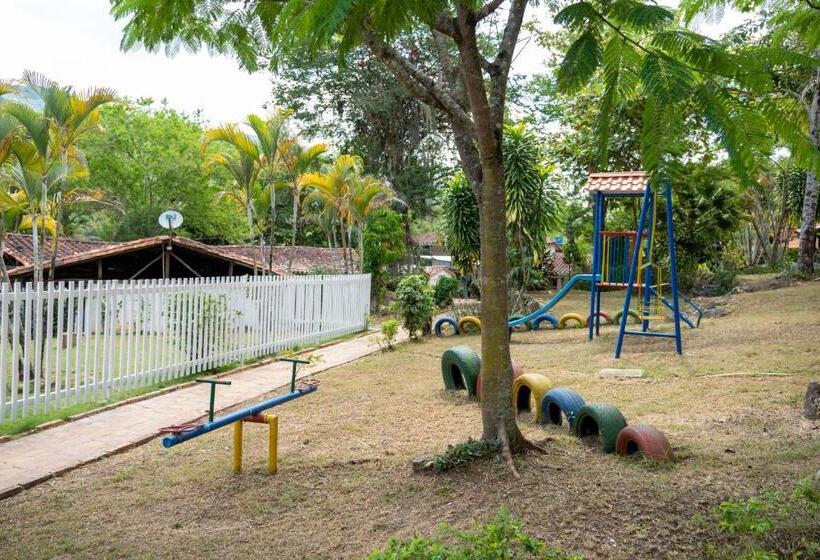 هتل Campestre San Marcos Gw