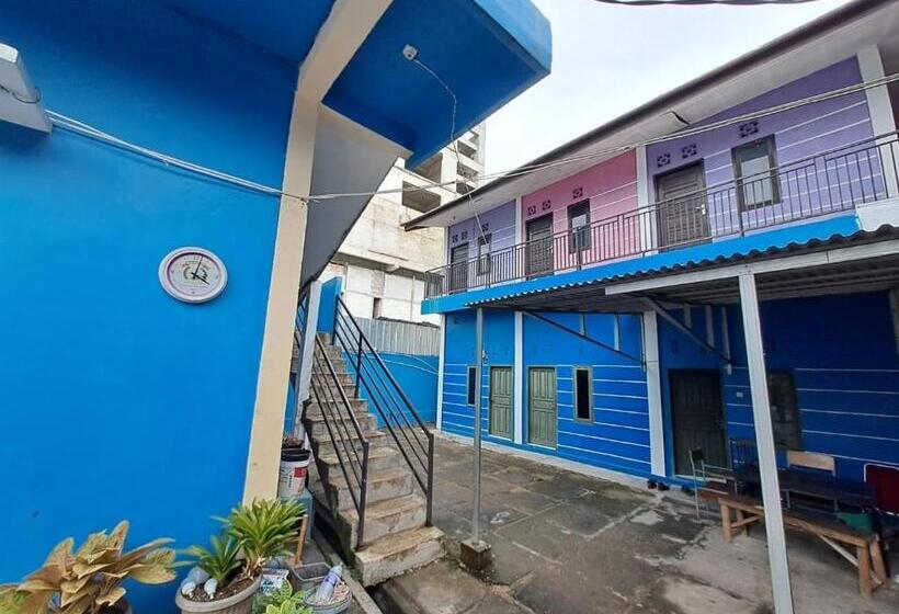 فندق Spot On 93465 Archa Guest House Syariah