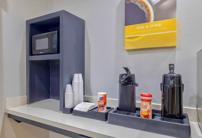 בית מלון כפרי Studio 6 Suites Texas City I 45