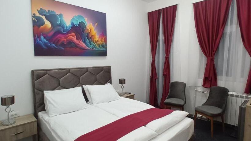 پانسیون Authentic Belgrade Centre   Luxury Suites