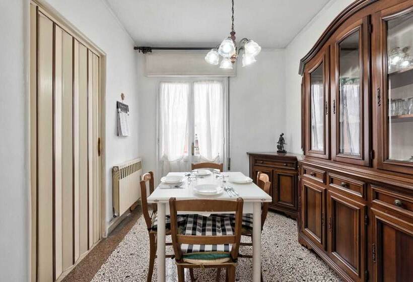 پانسیون Santa Marina Venice Apartment