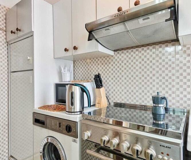 پانسیون Santa Marina Venice Apartment
