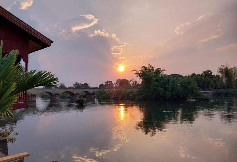 پانسیون Khampheng River Views Sunset