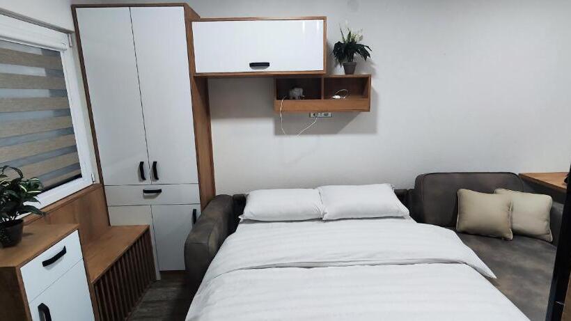 پانسیون Marinkovic 2 Stan Na Dan