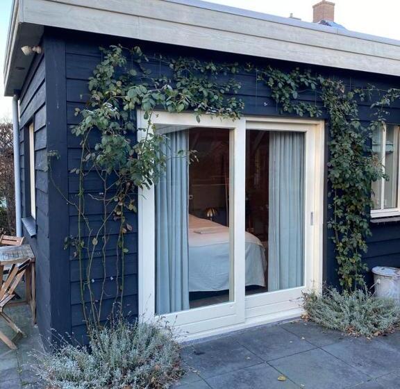 بنسيون Noflik Heerenveen