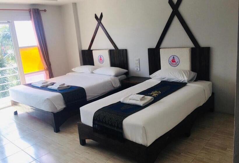 Saensukkho Green Hotel & Resort