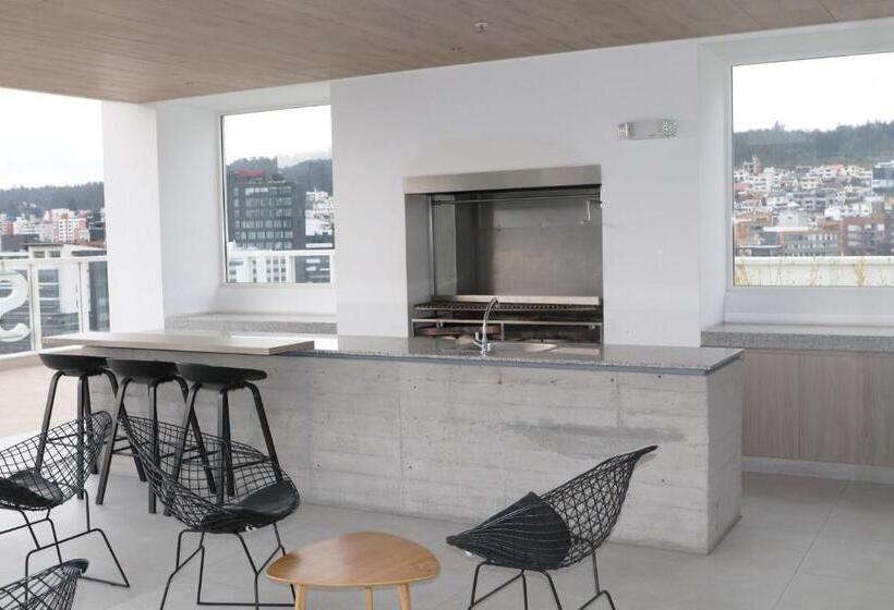 مبيت وإفطار Vatten Studios And Suites By Check In Ec