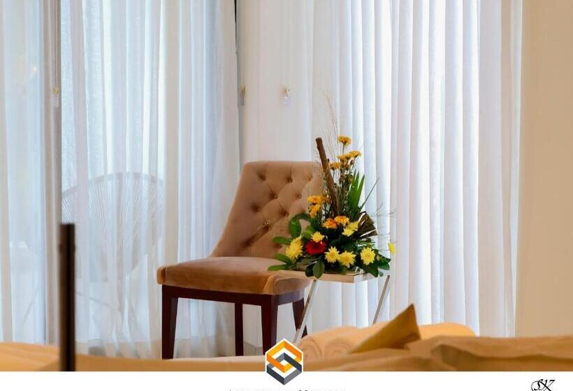 住宿加早餐  Agandau House