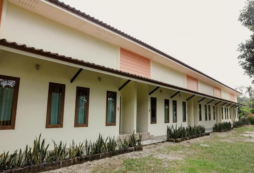 酒店 เพลินพฤกษารีสอร์ท