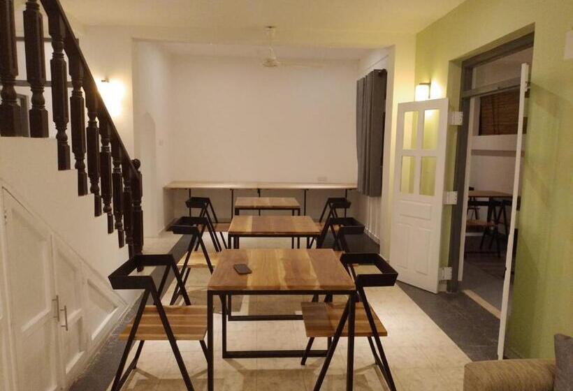 호텔 Anchorage Mirissa