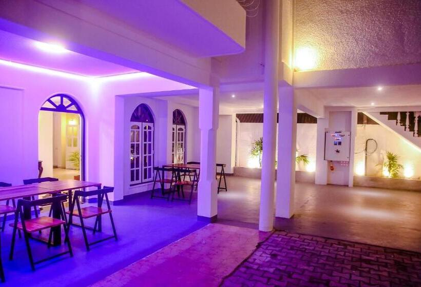 호텔 Anchorage Mirissa