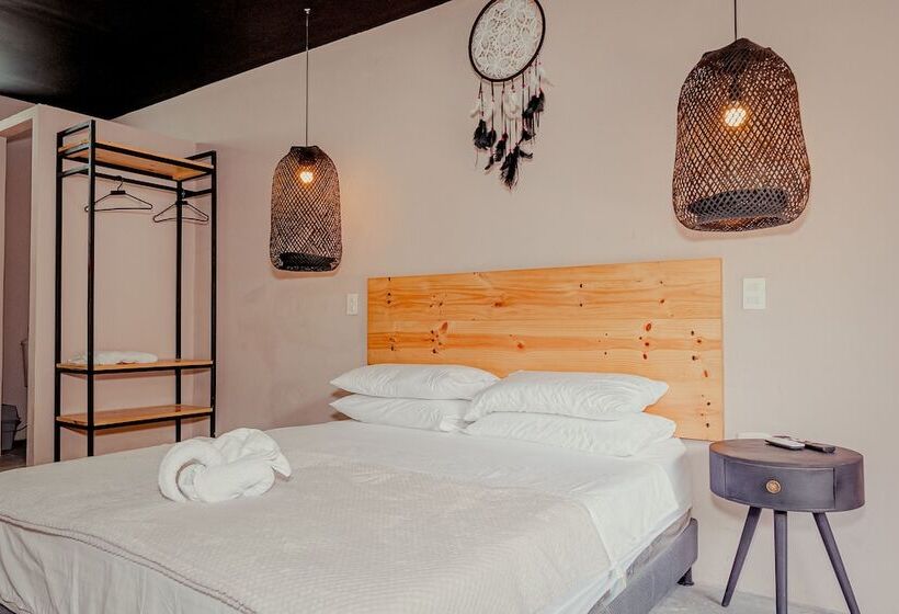 هتل Casa De Hadas