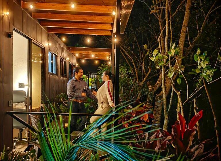 فندق Contenedores Corporativos