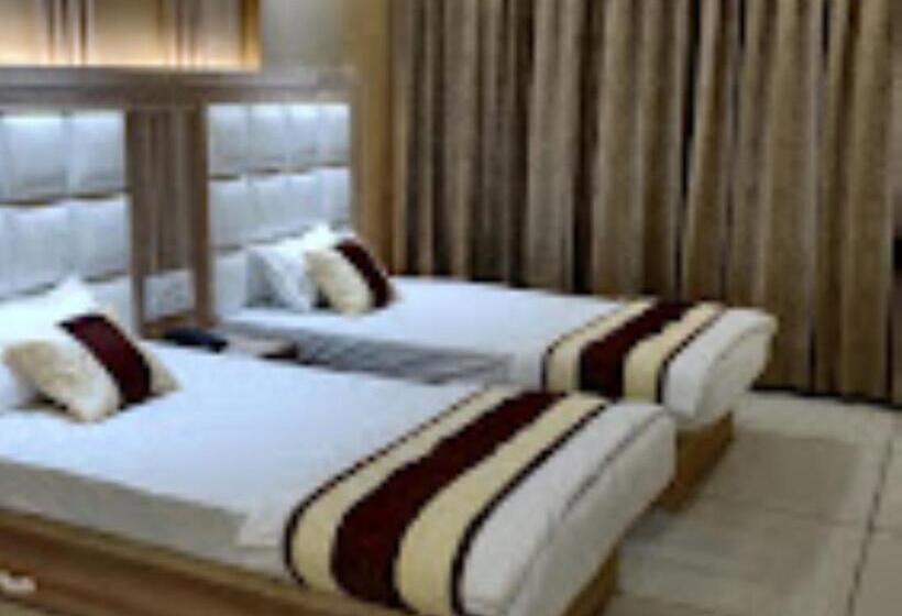 Отель Darshan & Guest House , Paldi