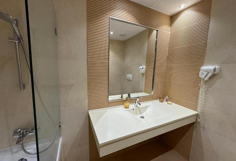 هتل La Mika  Your Home