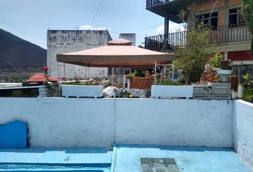 هتل Posada Quinta Metepec