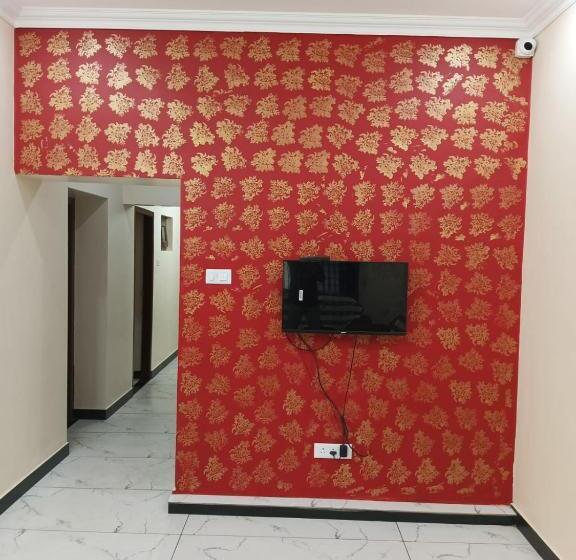 فندق Sri Padmanabha Tourist Home