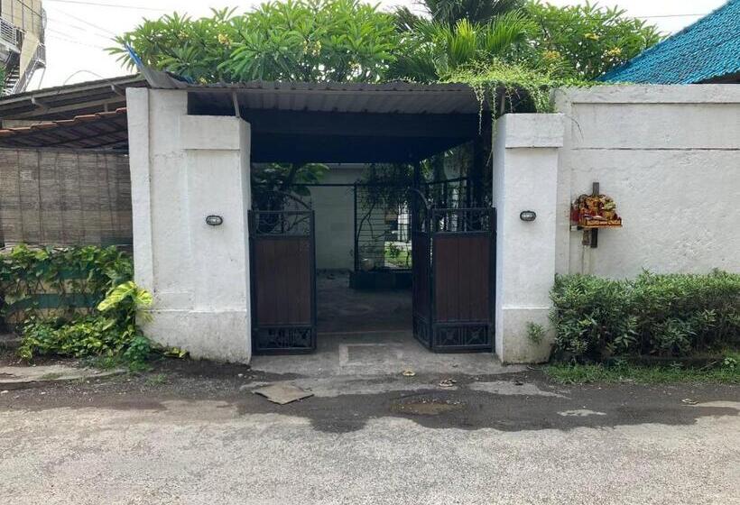 پانسیون Cantik Artvilla