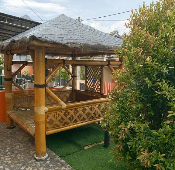پانسیون Villa Erick Batu Dekat Jatimpark 2