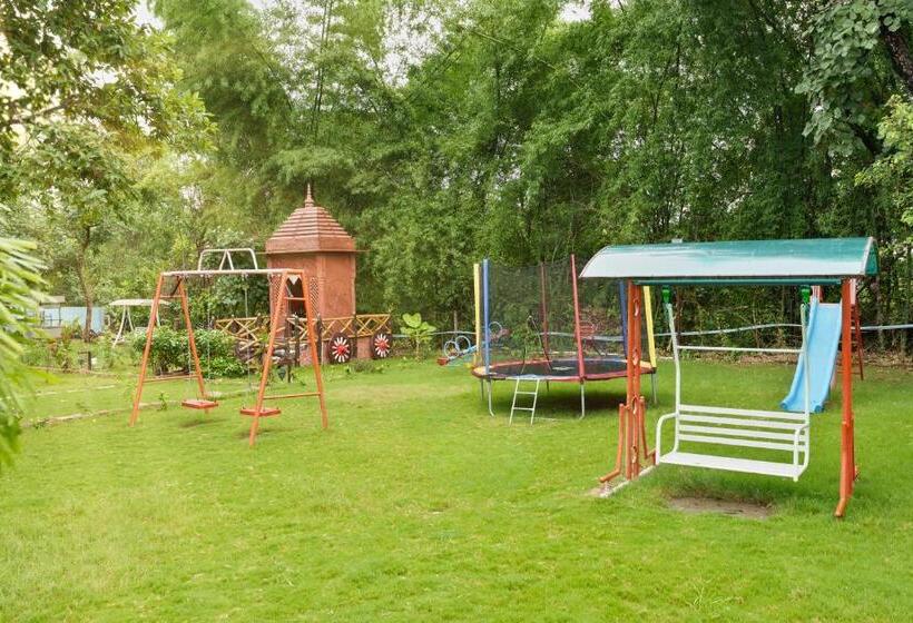 אתר נופש Vann Vaikuntham