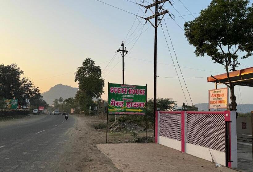 בית מלון כפרי Daulatabad Guest House