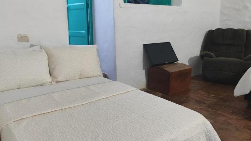 هتل Hospedaje Casa Grande Arbolito