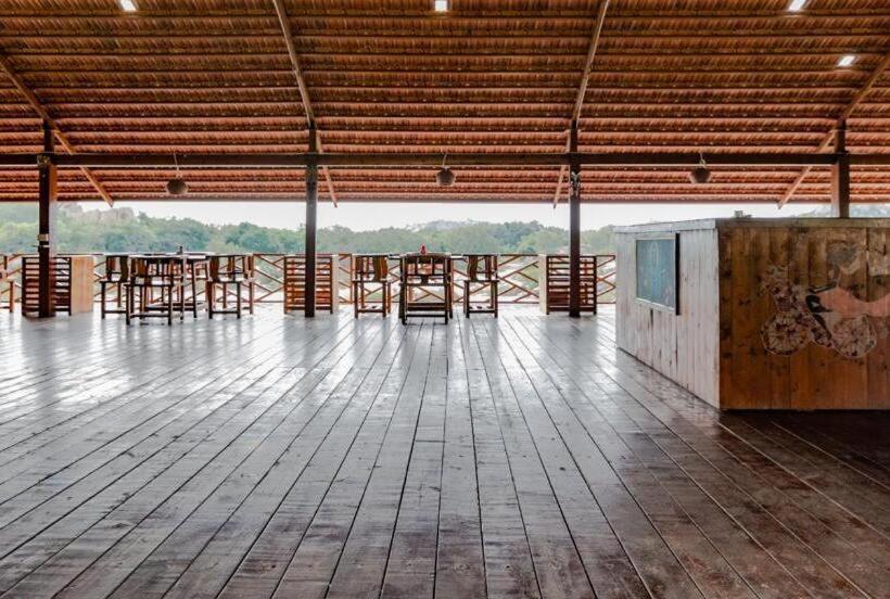 酒店 Leo Woods Hampi River View