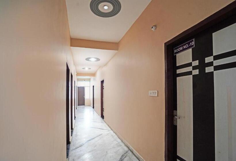 فندق Oyo R.k Bohra Guest House