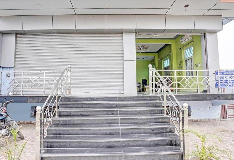 فندق Oyo R.k Bohra Guest House