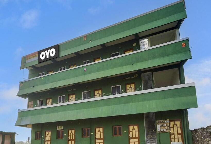 هتل Spot On The Green Park