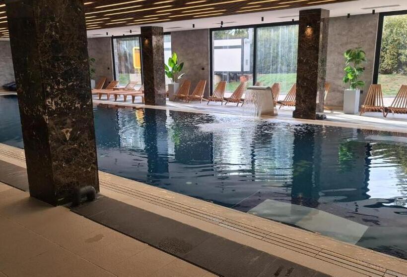 هتل Sunny Mountain Apartment   Zlatibor, Serbia   Spa & Wellness Center