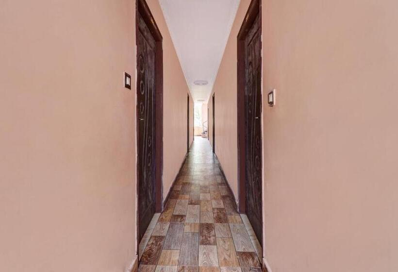 בית מלון כפרי Sapthagiri Lodge