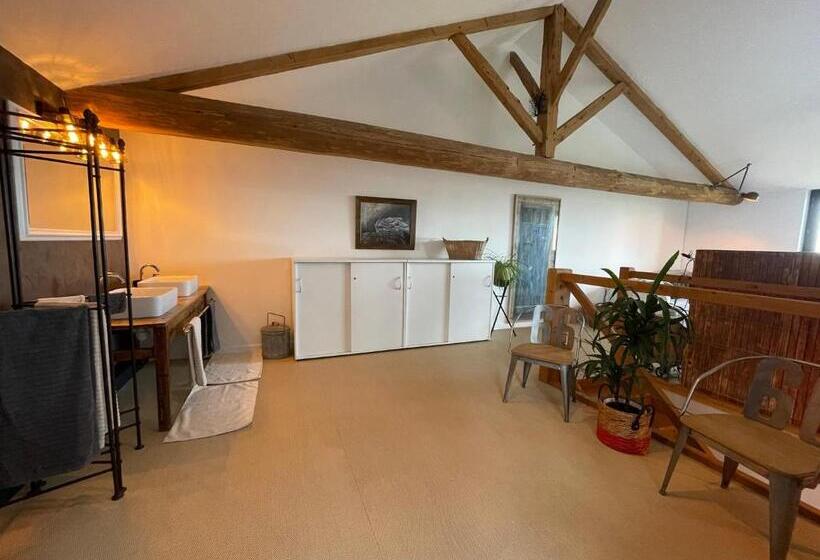 펜션 La Grange Aux Hirondelles   Appartement Complet Et Indépendant