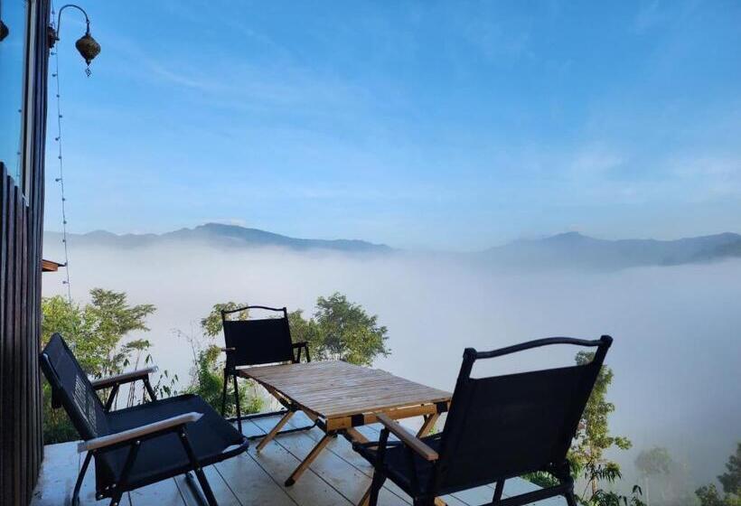 リゾートホテル บ้านเล็กในป่าใหญ่ At น่าน Little House In The Forest At Nan