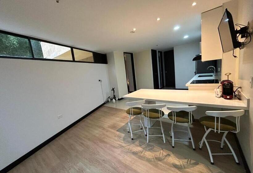 Suite Presidencial En Hotel Próximo Al Aeropuerto