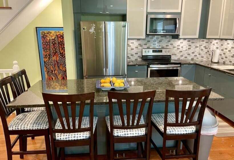 تختخواب و صبحانه Chez Pat In Cambridge